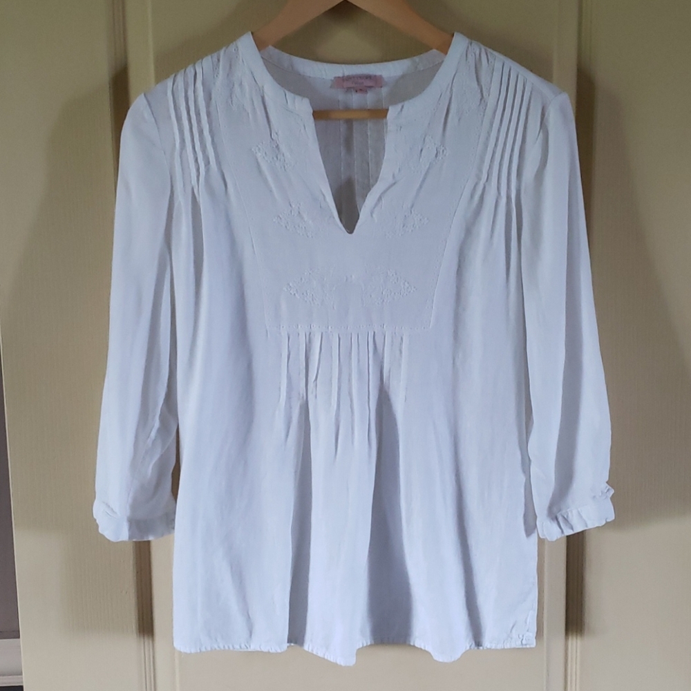 White tunic top